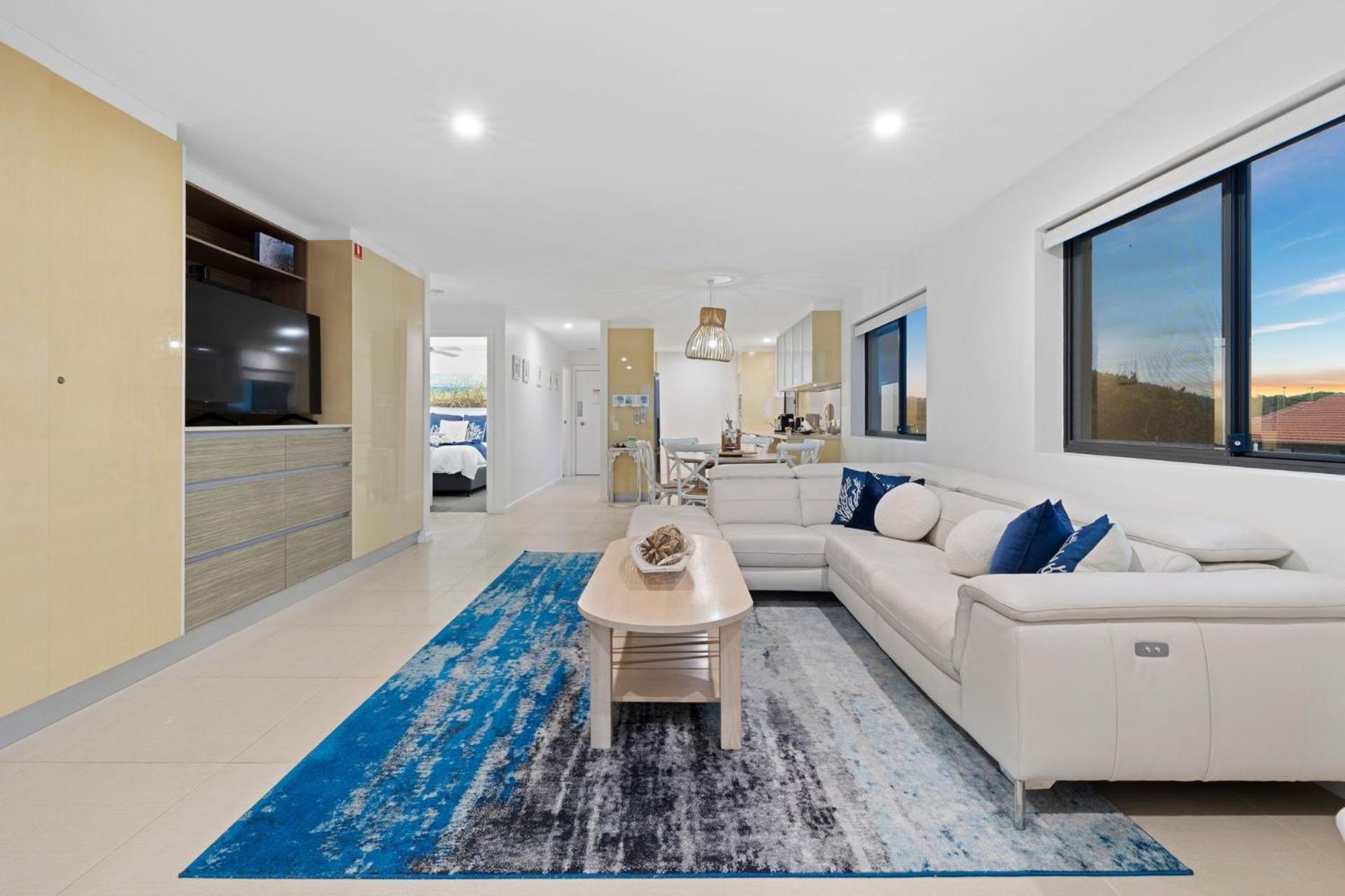 Shoreline 9 Penthouse With Ocean Views ヘイスティングス・ポイント エクステリア 写真
